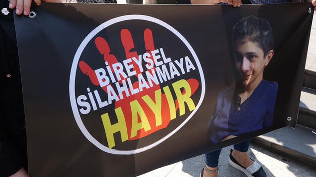 Trabzon'da ''Mutluluğa kurşun sıkma'' kampanyasına yoğun destek