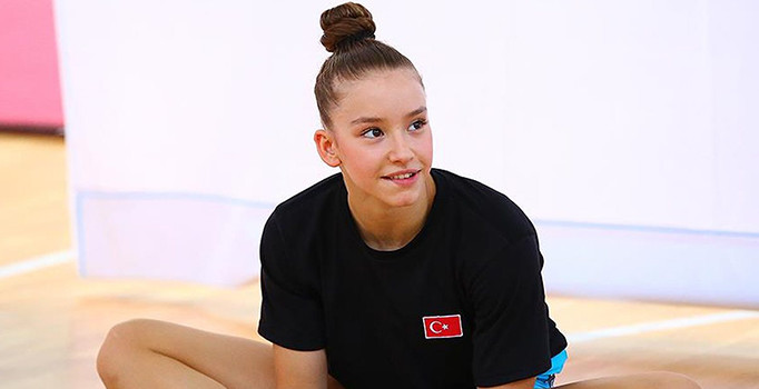 Cumhurbaşkanı Erdoğan'dan Ayşe Begüm Onbaşı'ya tebrik telefonu