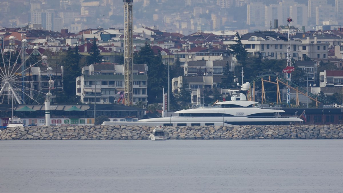 Türkiye oligarklar için güvenli liman oldu: 'Putin'in kasası' İstanbul'da