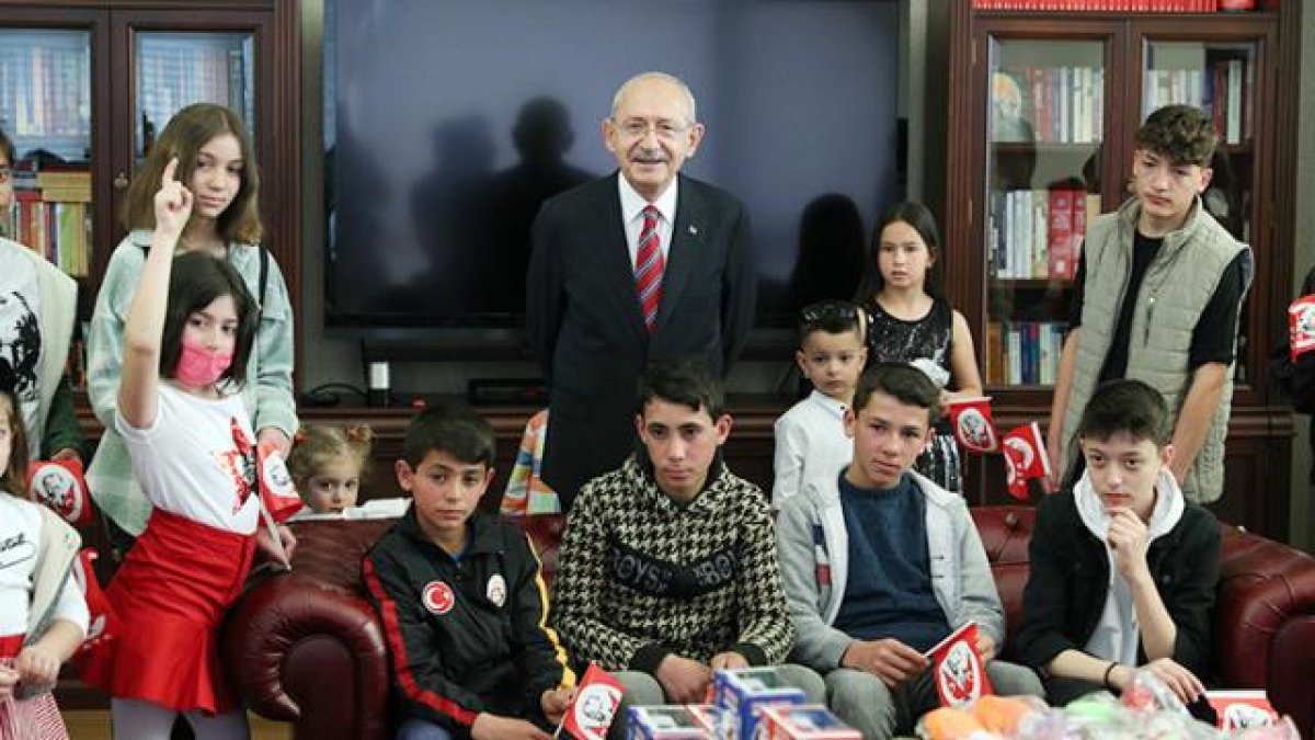 Kılıçdaroğlu'ndan 'Elektriğin neden kesildi' diyen çocuğa yanıt