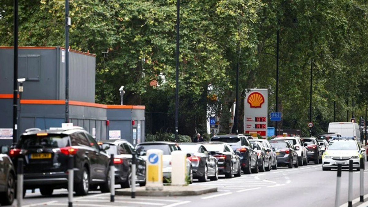 Akaryakıtta Sevindiren Düşüş! İşte 25 Nisan 2022 Güncel Benzin ve Motorin Fiyatları