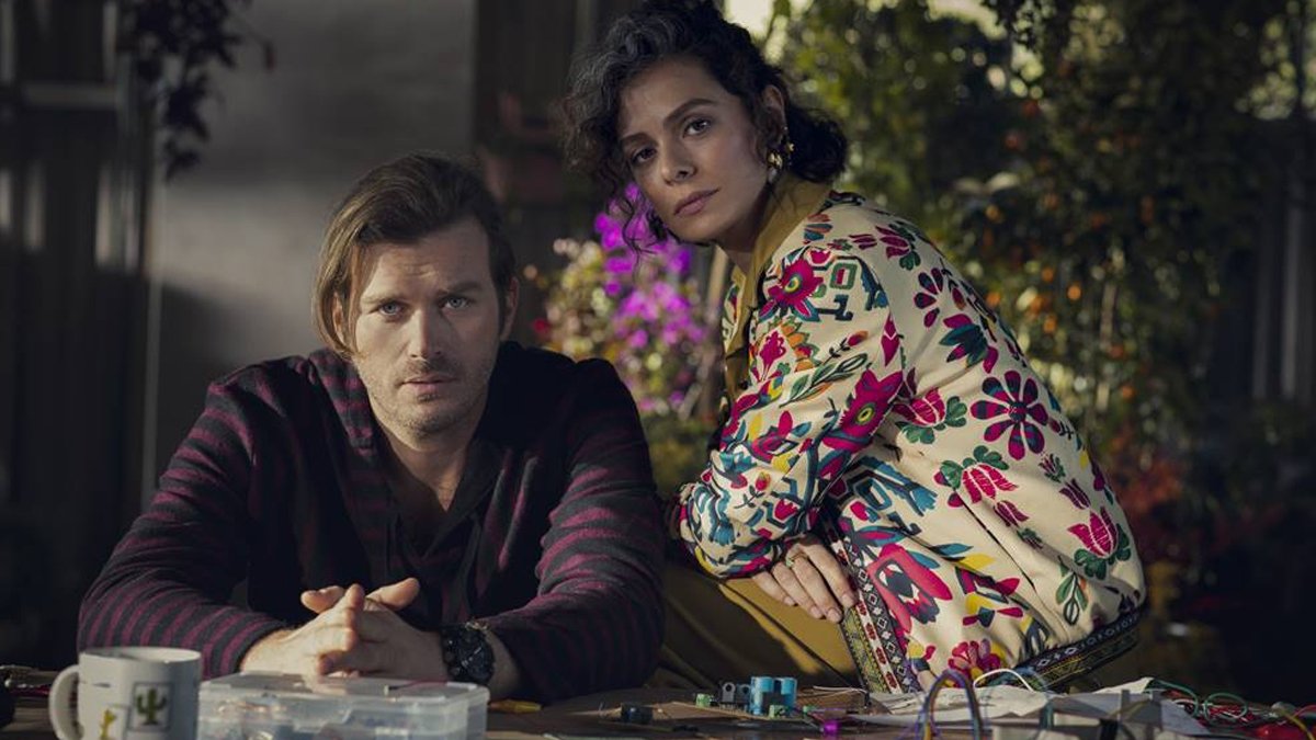 Çok konuşulacak iddia! Yakamoz S-245'in yapımcısı Özge Özpirinçci'yi dava etti