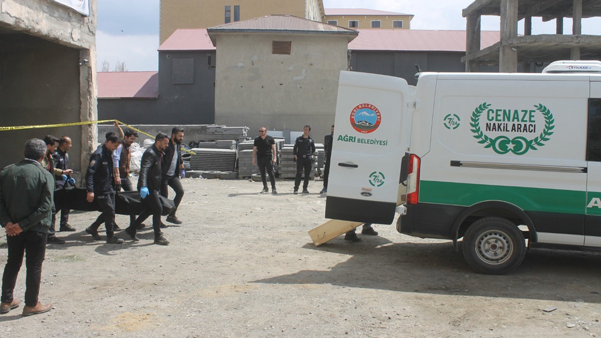 17 yaşındaki genç metruk binada ölü bulundu