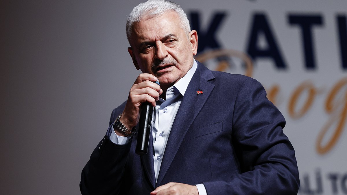 Binali Yıldırım: 2023'te işimiz bitmiyor, 2024 de var