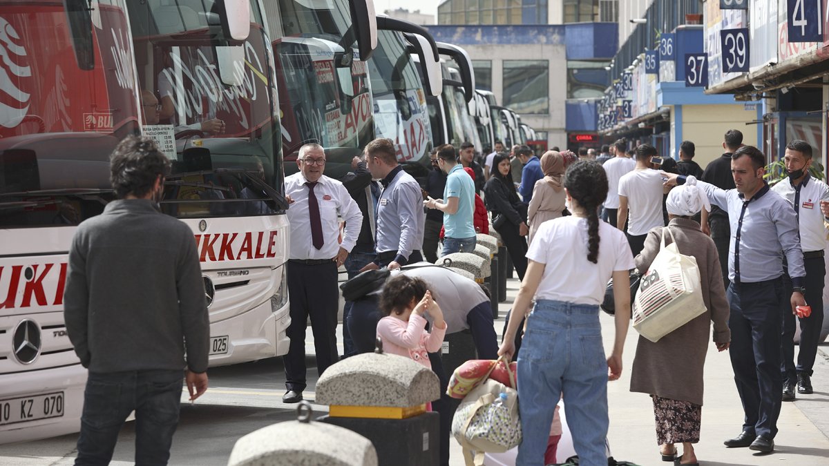 Bayram öncesi otobüs biletleri 'yok' sattı!