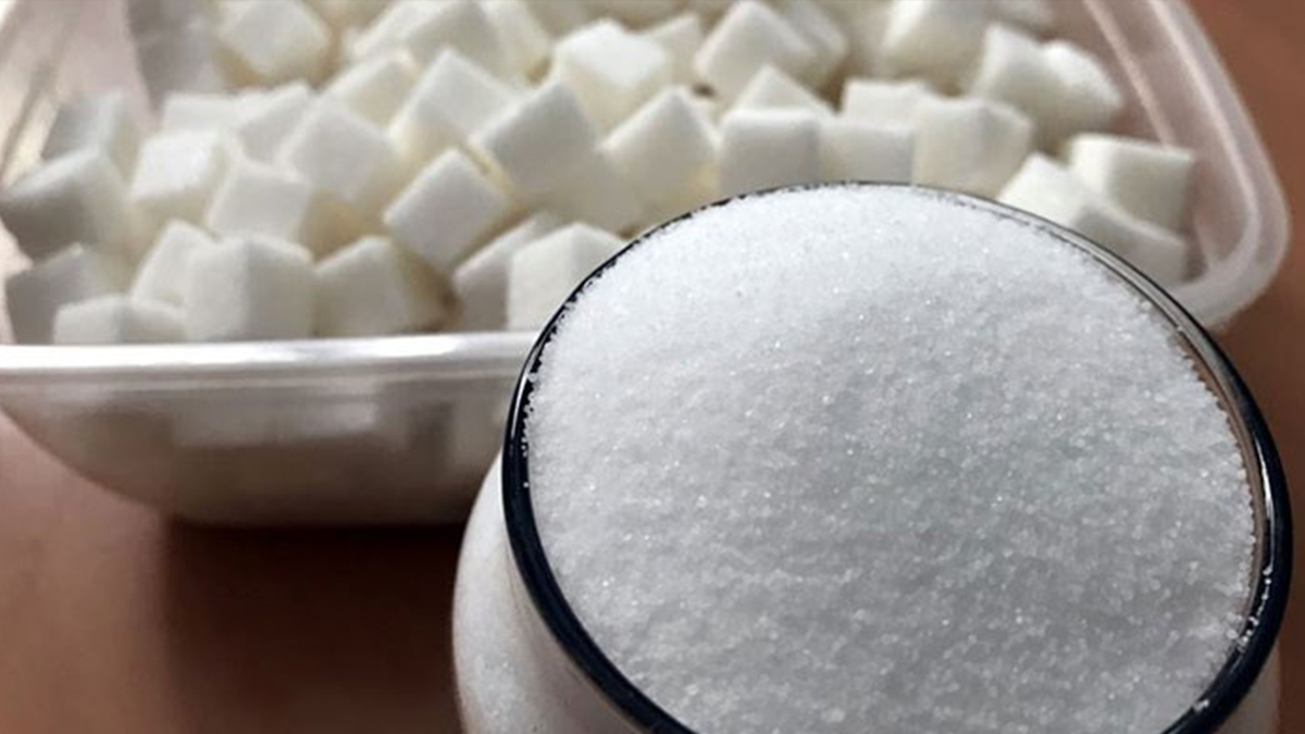 Bu Bayram Ağzımızın Tadı Kaçacak! Yağdan Sonra Şeker Krizi Patlak Verdi Raflar Boşaldı