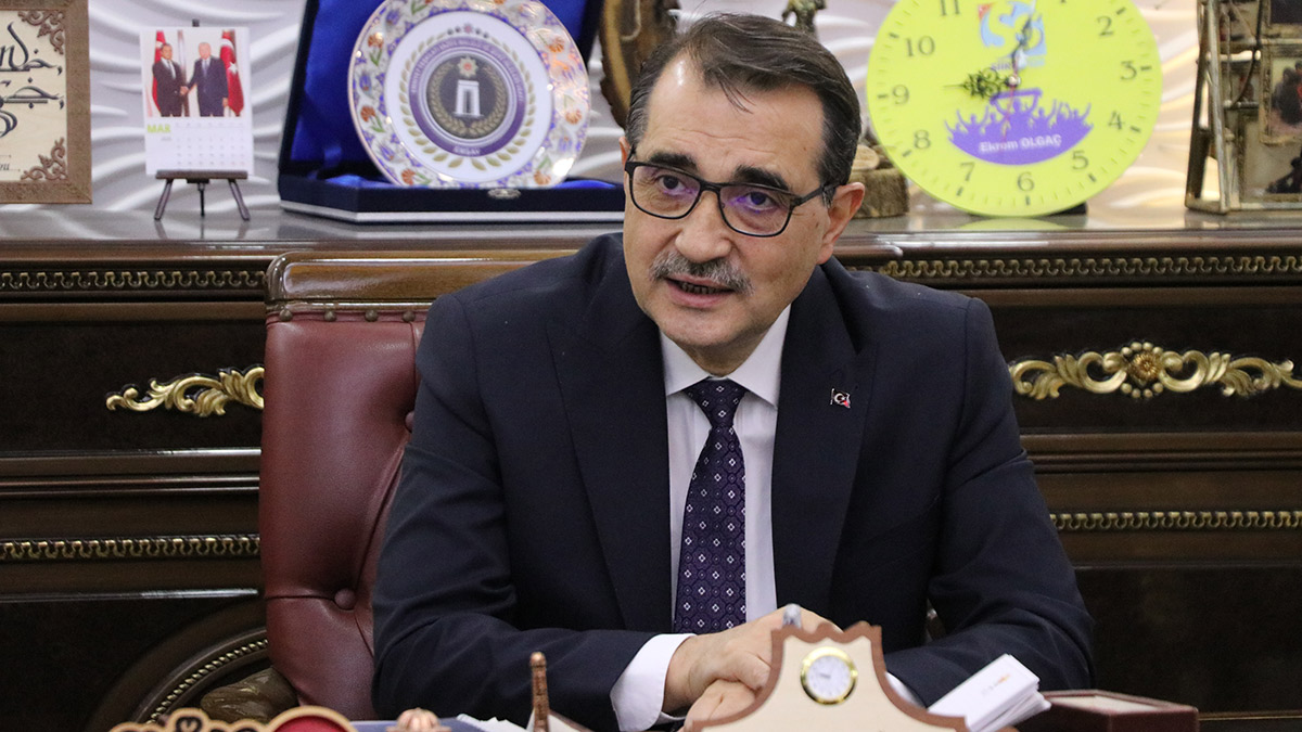 Bakan Dönmez'den Kılıçdaroğlu'nun iddialarına cevap: Elektrikler yok demek için ziyaret saatinde kesmişler