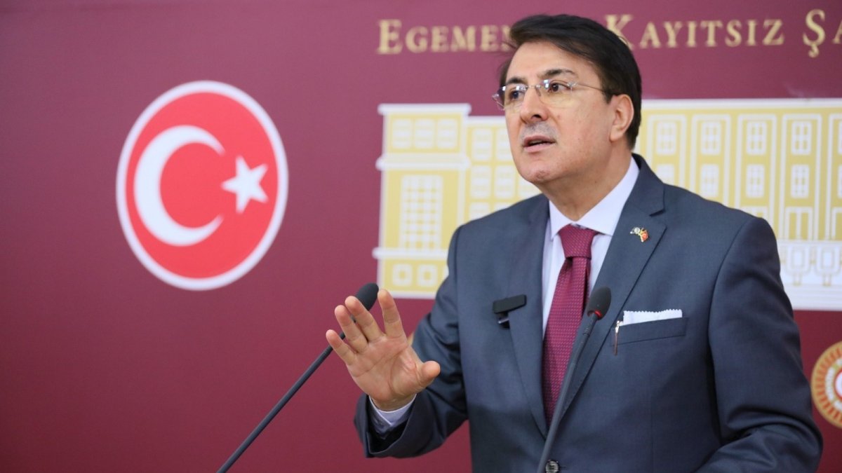 AK Partili İbrahim Aydemir: Gezi'de dolar 1,70 TL'den 2,40 TL'ye çıktı, bu ihanet değil midir?