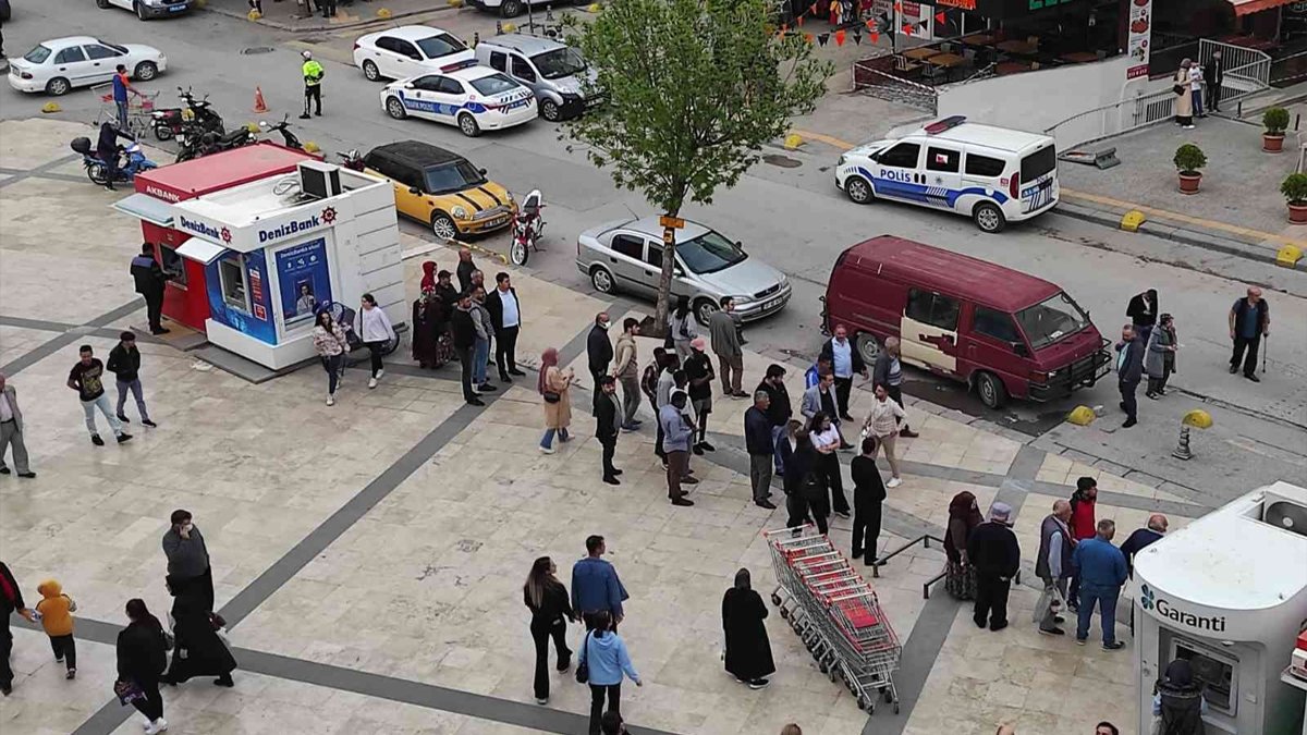 'Polis memuru beylik tabancasıyla intihar etti' iddiası