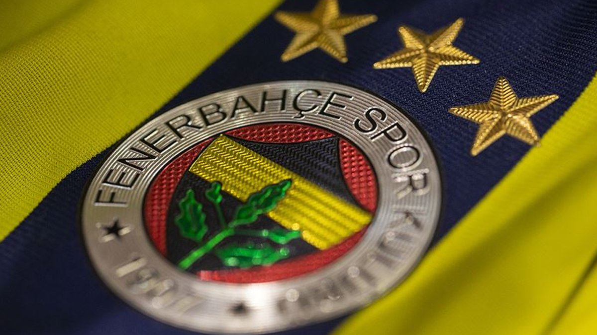 Fenerbahçe'yi kahreden haber! Sarı-lacivertli taraftarlar aldıkları bu haberle yıkıldı