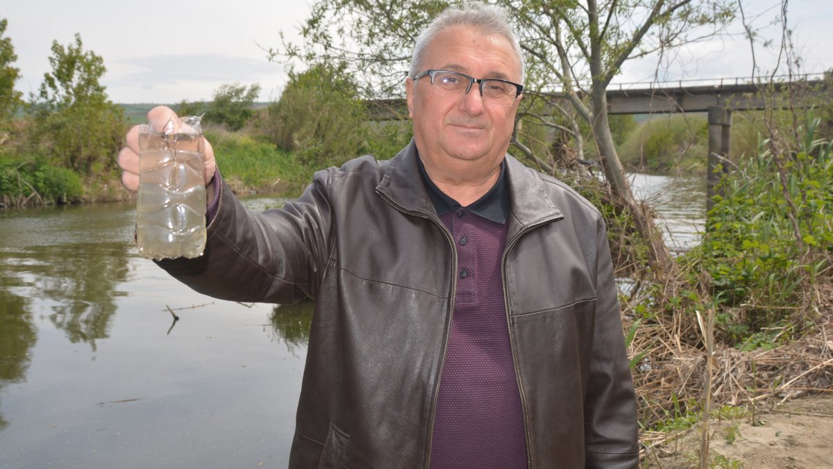 Gönen ve Susurluk çayları kirlilik nedeniyle siyaha büründü: Marmara'ya zehir akıyor