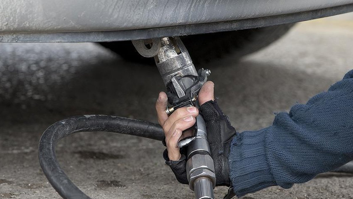 LPG'ye 1 lira indirim geliyor