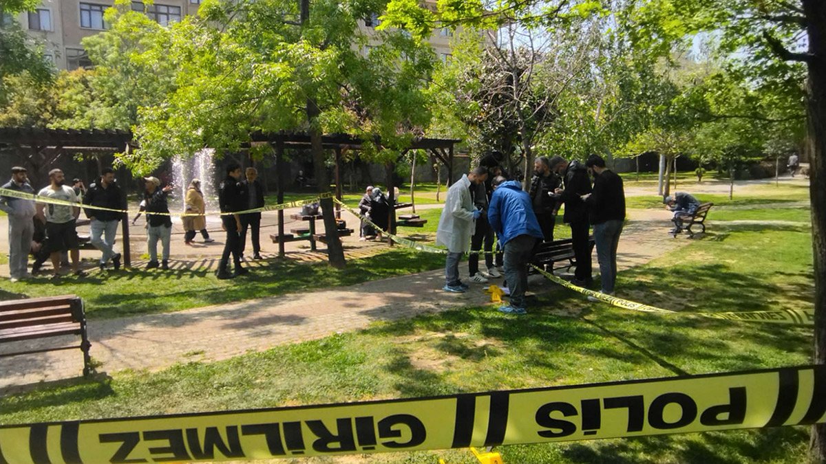 Parkta eşini öldürüp ellerini çimende temizledi