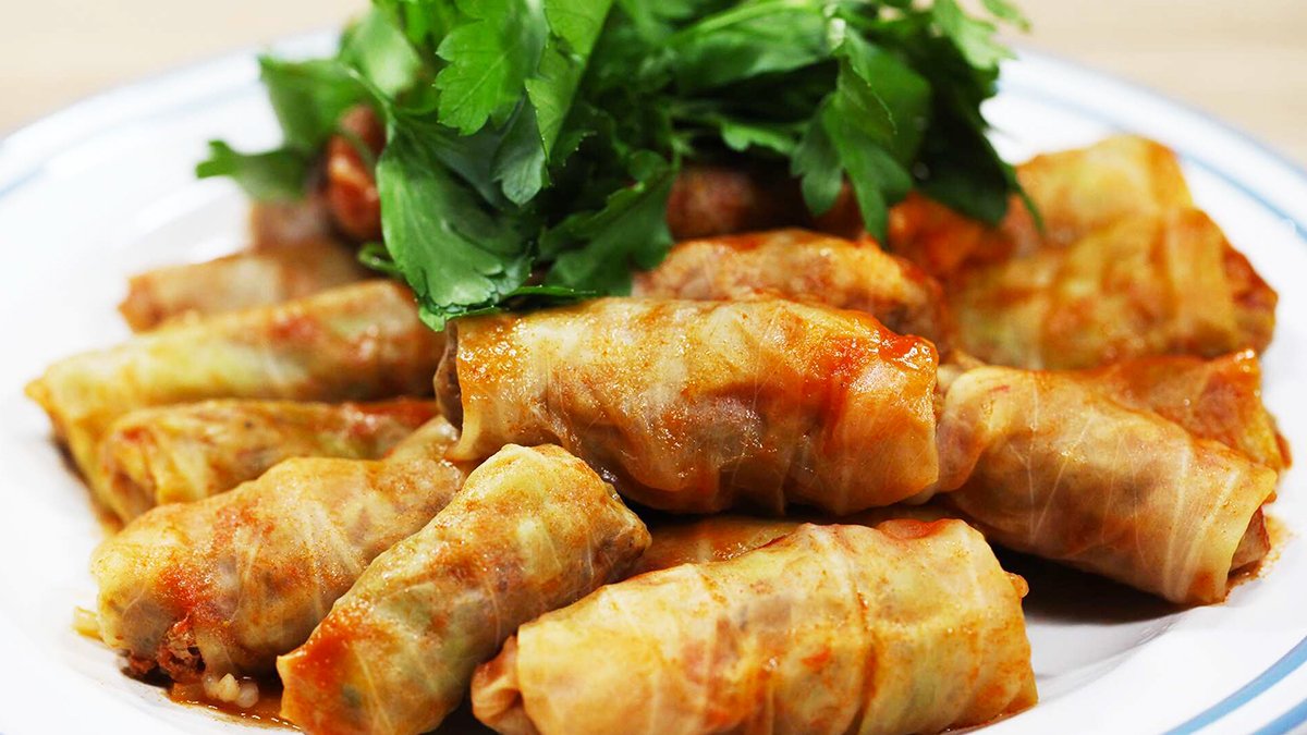 Vazgeçilmez Lezzetiyle En Kolay Lahana Sarması Nasıl Yapılır? İşte Püf Noktarıyla Lahana Sarması Tarifi