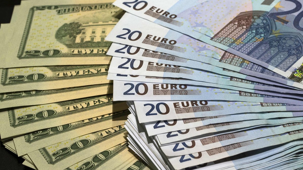 Dolar ve euroda ilk rakamlar