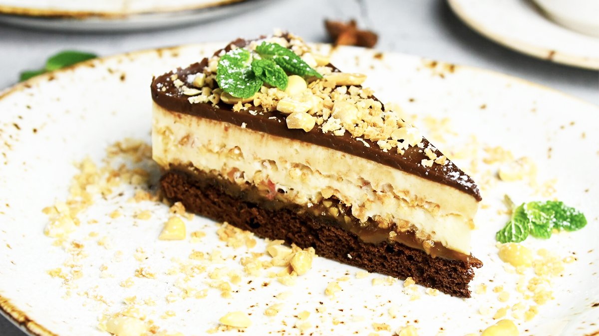 Ekonomik Olan Bu Tatlı Tabağı Bile Yediriyor! İşte Kokusunu Alan Komşularınız Israrla Tarifini İsteyecek Kaseto Tatlısı Tarifi