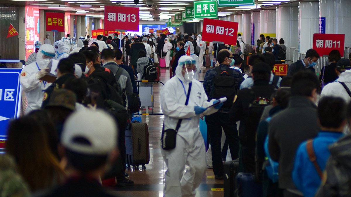 Tüm dünya açılırken Çin kapanıyor! Yurt dışına seyahate kısıtlama