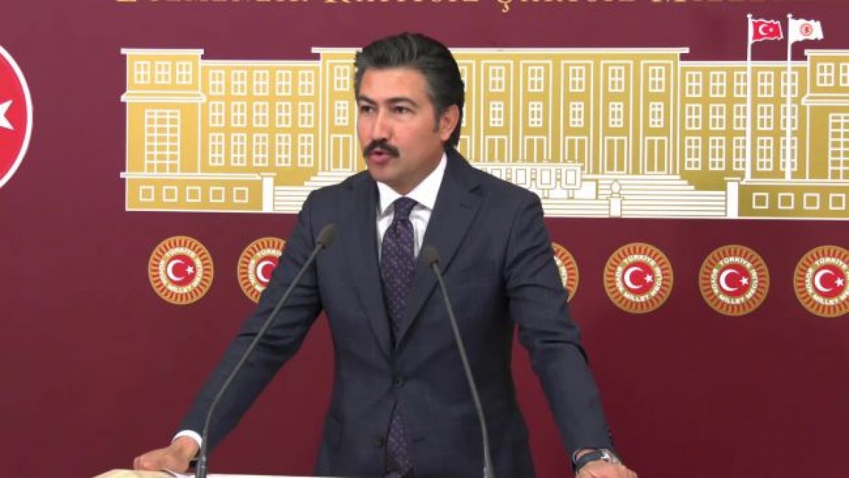 AK Partili Cahit Özkan'ın 'görevden alındığı' iddialarına yanıt