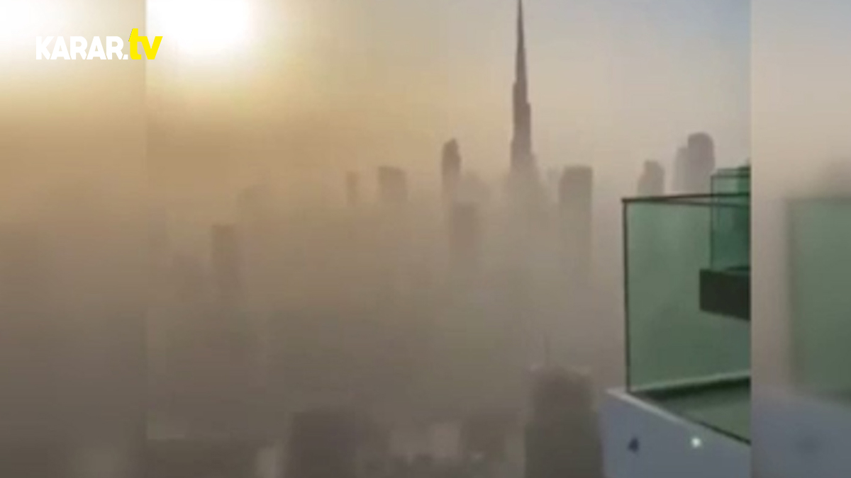 Dünyanın en uzun binası kum fırtınası nedeniyle gözlerden kayboldu