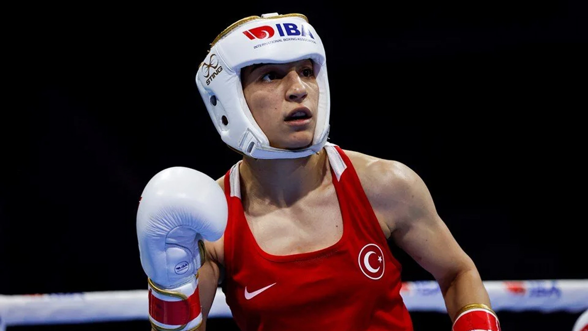 Milli boksör Ayşe Çağırır, dünya şampiyonu oldu