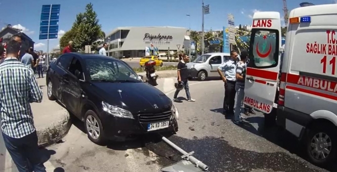 Beyoğlu Piyalepaşa Bulvarı Taksim - Kaşımpaşa yönünde trafik kazası: 2 yaralı - Son dakika haberleri