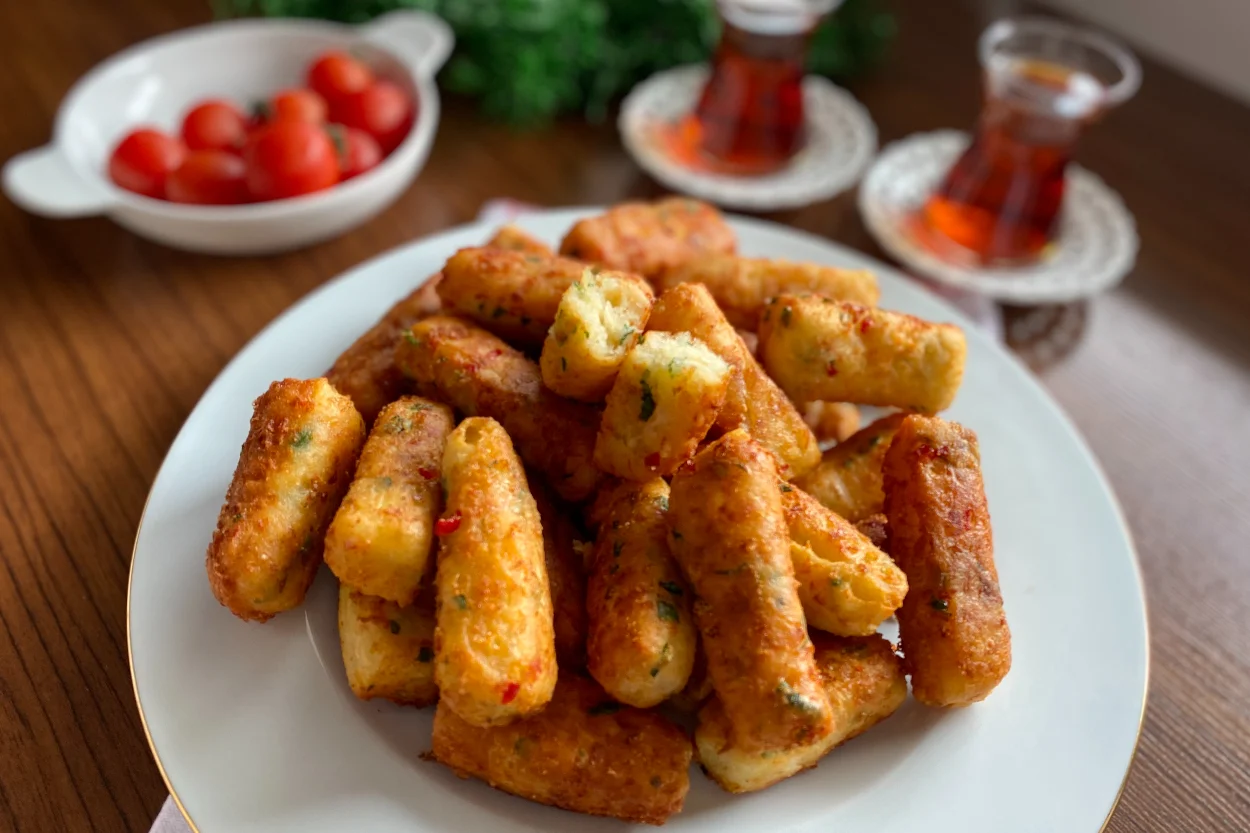 Pizza Tadında Mayasız Çubuk Pişi Tarifi İle Çocuklarınızı Sevindirin! İşte Mayasız Çubuk Pişi Tarifi