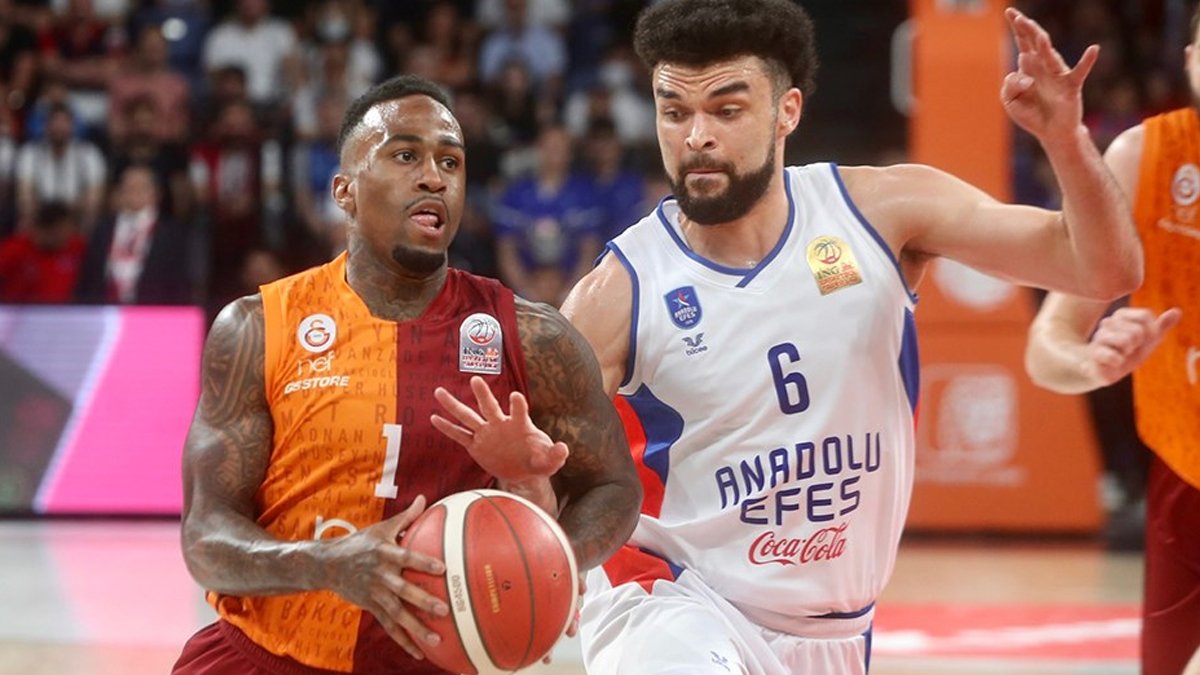 Galatasaray, Anadolu Efes'i farklı devirdi