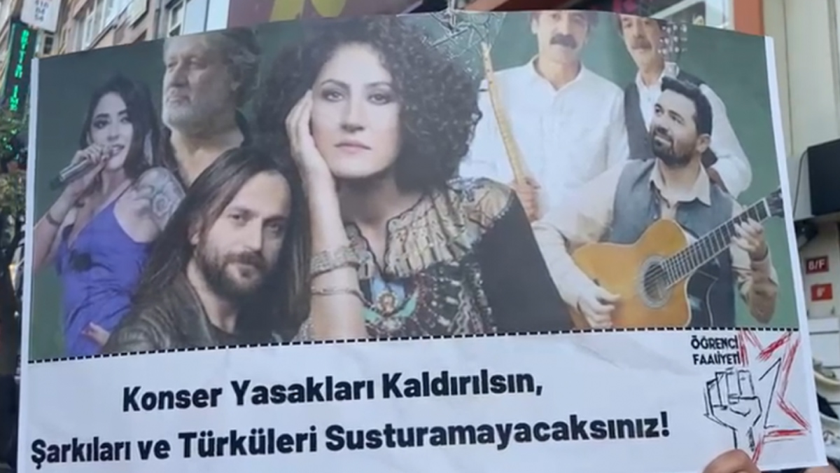 Konser yasakları Kadıköy'de protesto edildi: Şarkıları susturamayacaksınız