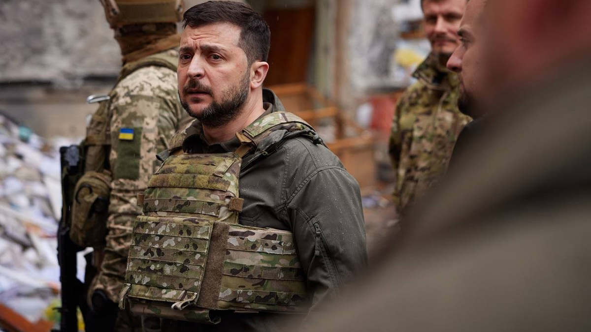 Savaşın başından bu yana bir ilk! Zelenskiy'den kritik bölgeye ziyaret