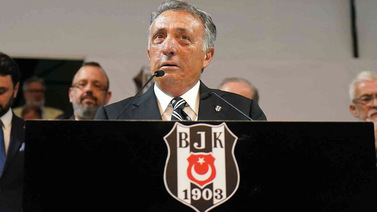 Beşiktaş’ta Ahmet Nur Çebi yeniden başkan