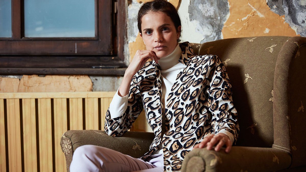 Tuğçe Kazaz'ın şeriat açıklaması sosyal medyada gündem oldu: İnsanca yaşamanın formülüdür