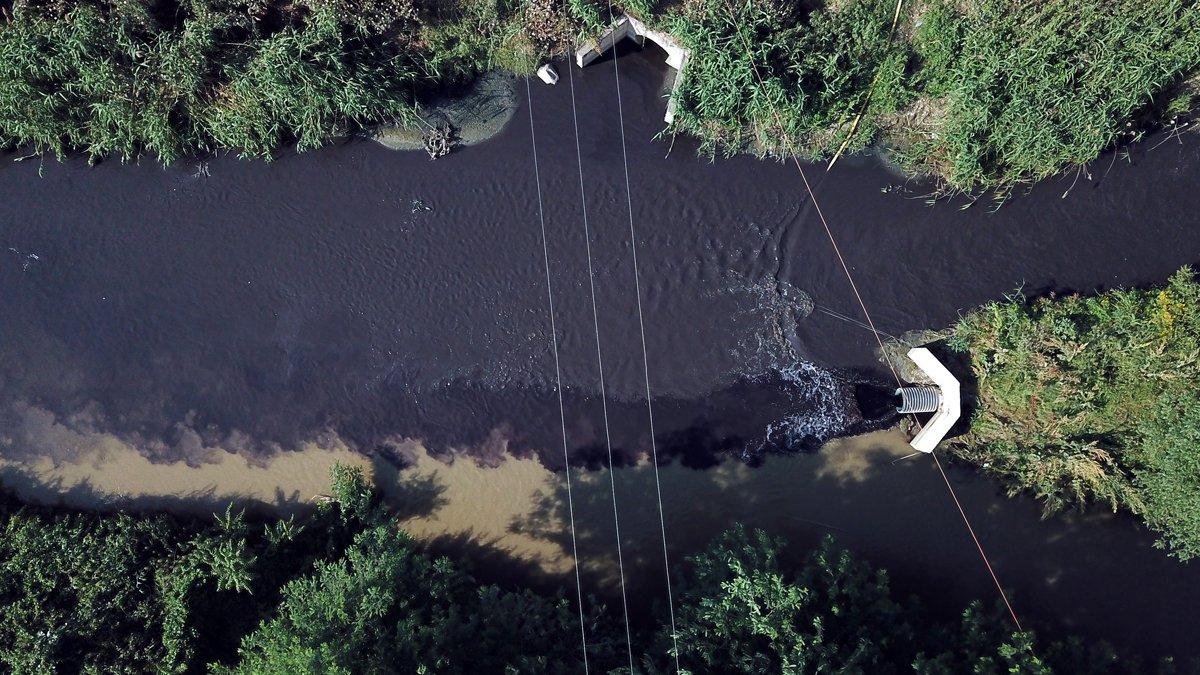 Nilüfer Çayı'ndaki analizde korkutan sonuç: O senenin moda rengi neyse o renk akıyor