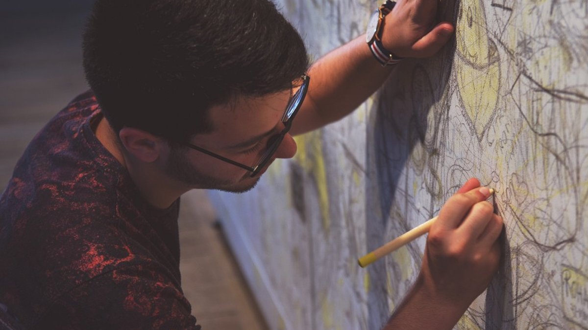 Zeki İnsanların 5 Ortak Özelliği! Bu Özellikleri Taşıyan İnsanlar Çok Zeki Olabilir