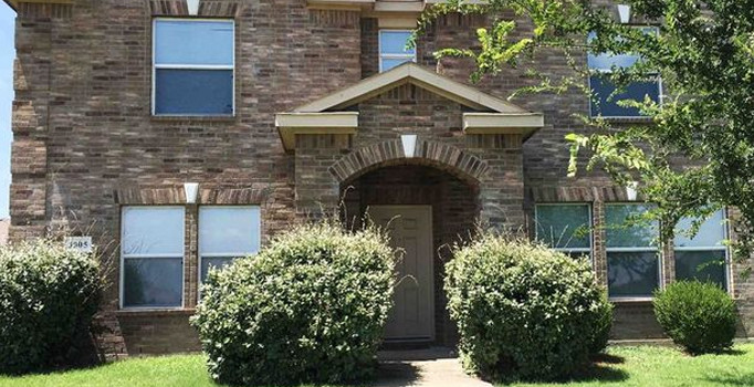 Dallas'ta 5 polisi öldüren kişinin evinden bomba yapım malzemeleri çıktı