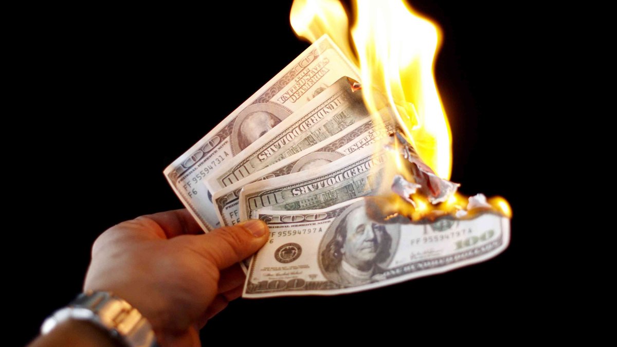 Dolarda yeni rekor: 17 seviyesini aştı