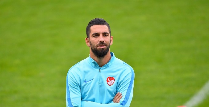 Arda Turan hakkında İspanya'dan müthiş bir iddia ortaya atıldı
