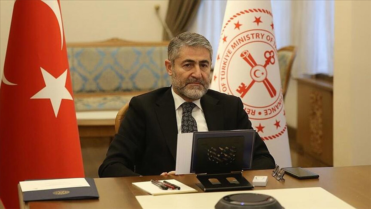 Bakan Nebati duyurdu: Yabancılara swap izni geri geldi