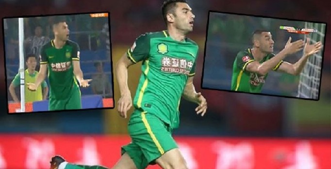 Burak Yılmaz'dan hakeme: Allah belanı versin