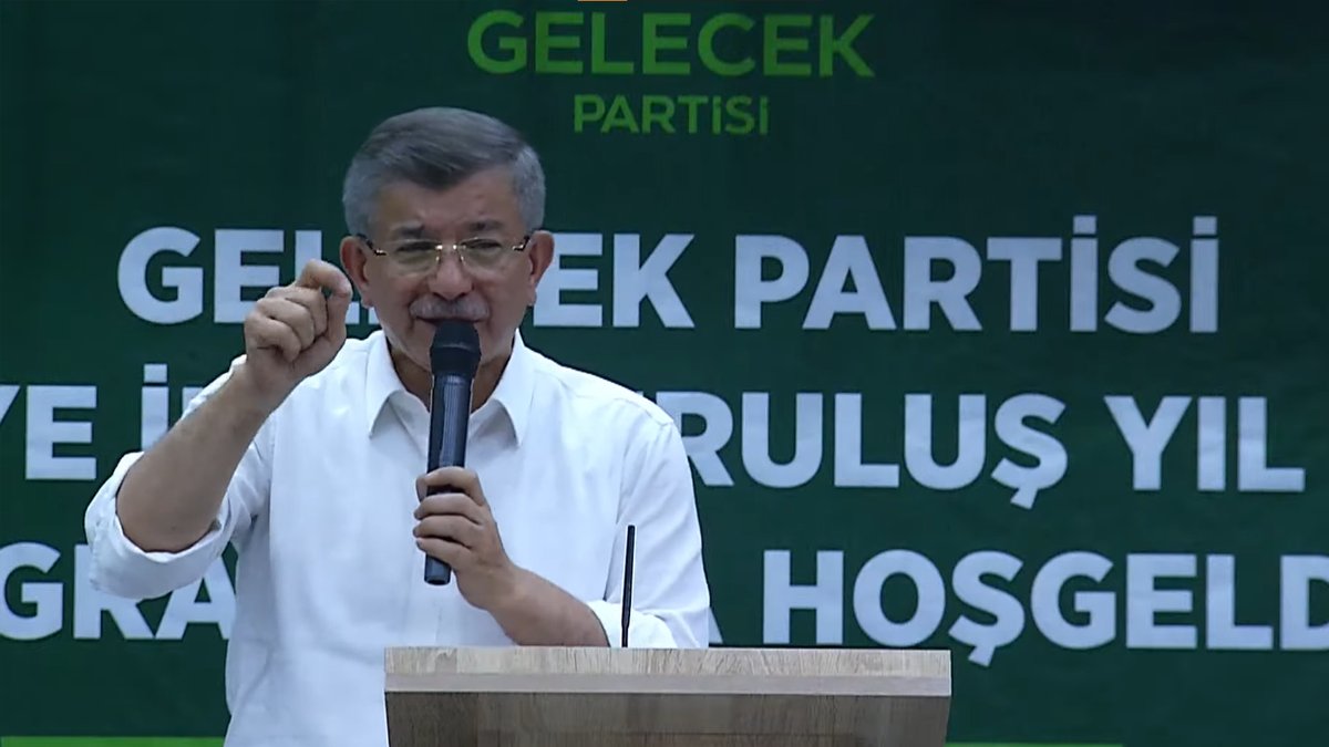 Davutoğlu Bahçeli'ye böyle yanıt verdi: Allah'tan başka kimseden korkmam