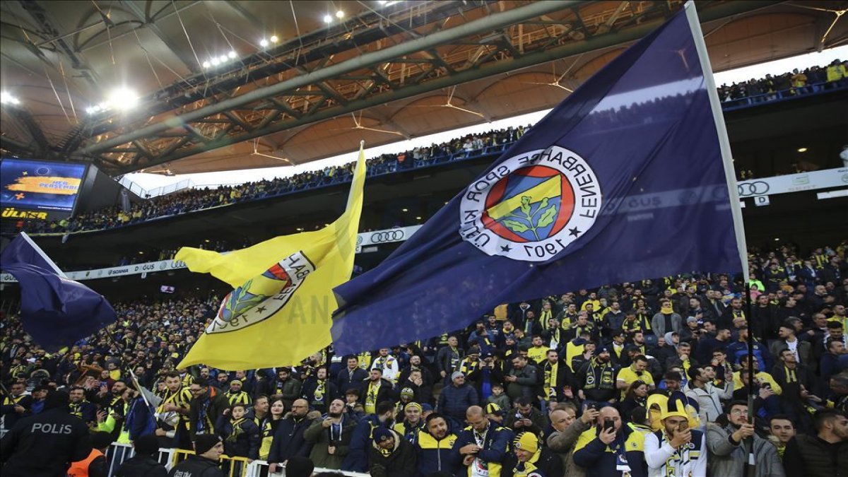 Taraftardan yoğun ilgi! Fenerbahçe'de kombineler tükendi