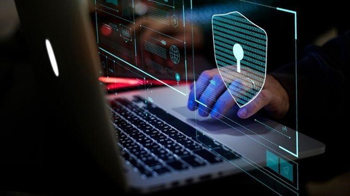 Meclis'te 'sansür' mesaisi: Sosyal medya kanunu yasalaşacak mı?