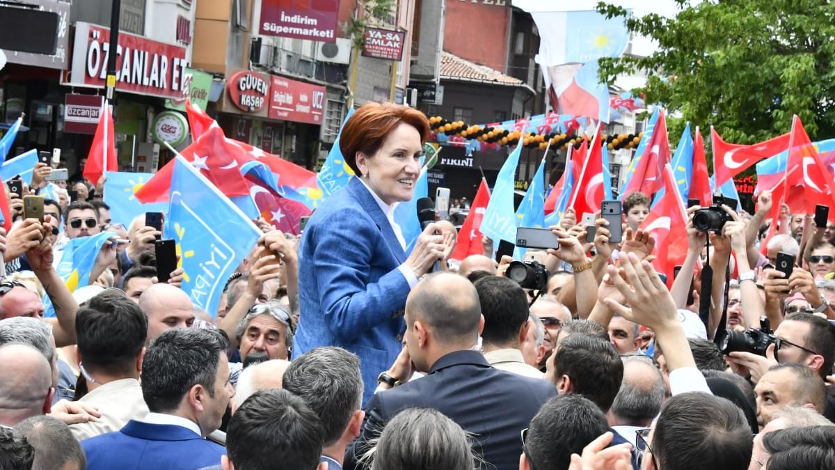 Akşener asgari ücret çağrısını yineledi: Onlar yapmıyor kardeşim, biz yapacağız