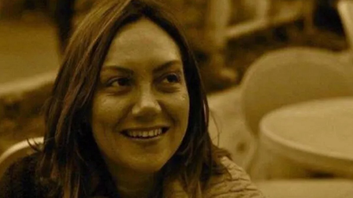 Acı haberi Armağan Çağlayan duyurdu: Fenomen dizilerin senaristi Gamze Özer hayatını kaybetti