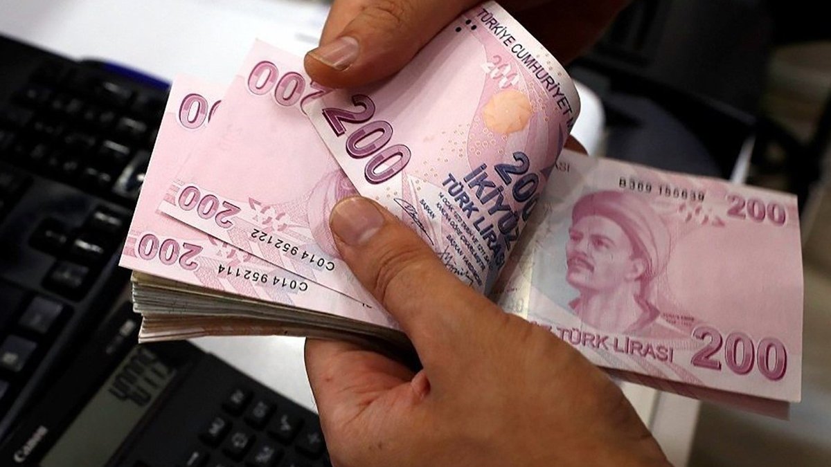 Hak-İş'ten asgari ücret çıkışı: Enflasyonun üzerinde bir artış sağlansın