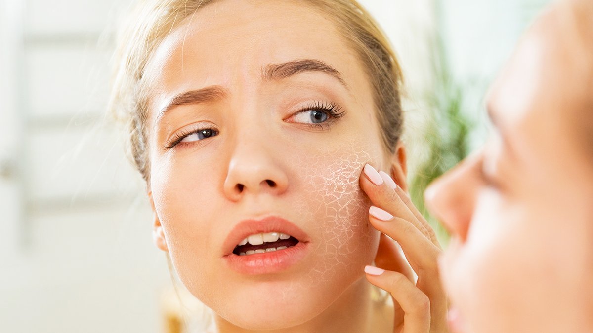 Bu Sebeple Yüzünüze Yeşil Çay Koymalısınız! İşte Yüzünüz İçin Kullanmanız Gereken O Yöntem