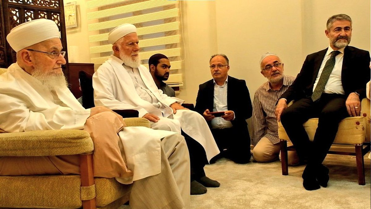 Bakan Nebati'den İsmailağa cemaatine taziye ziyareti