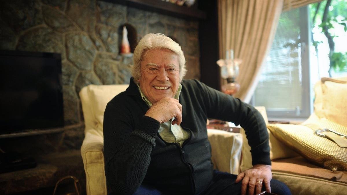 Türk sinemasının acı günü: Usta oyuncu Cüneyt Arkın hayatını kaybetti!