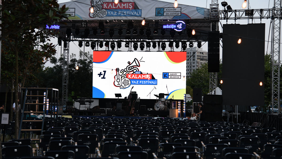 Sanatseverlere müjde: Kalamış yaz festivali başlıyor