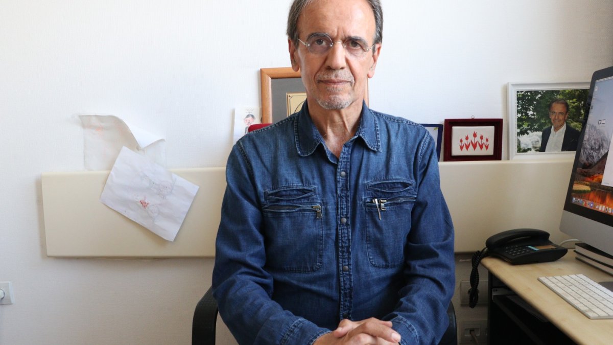 Mehmet Ceyhan'dan maymun çiçeği açıklaması: Bakanlık şema çizmeli ancak yine kervanı yolda düzeceğiz belli ki