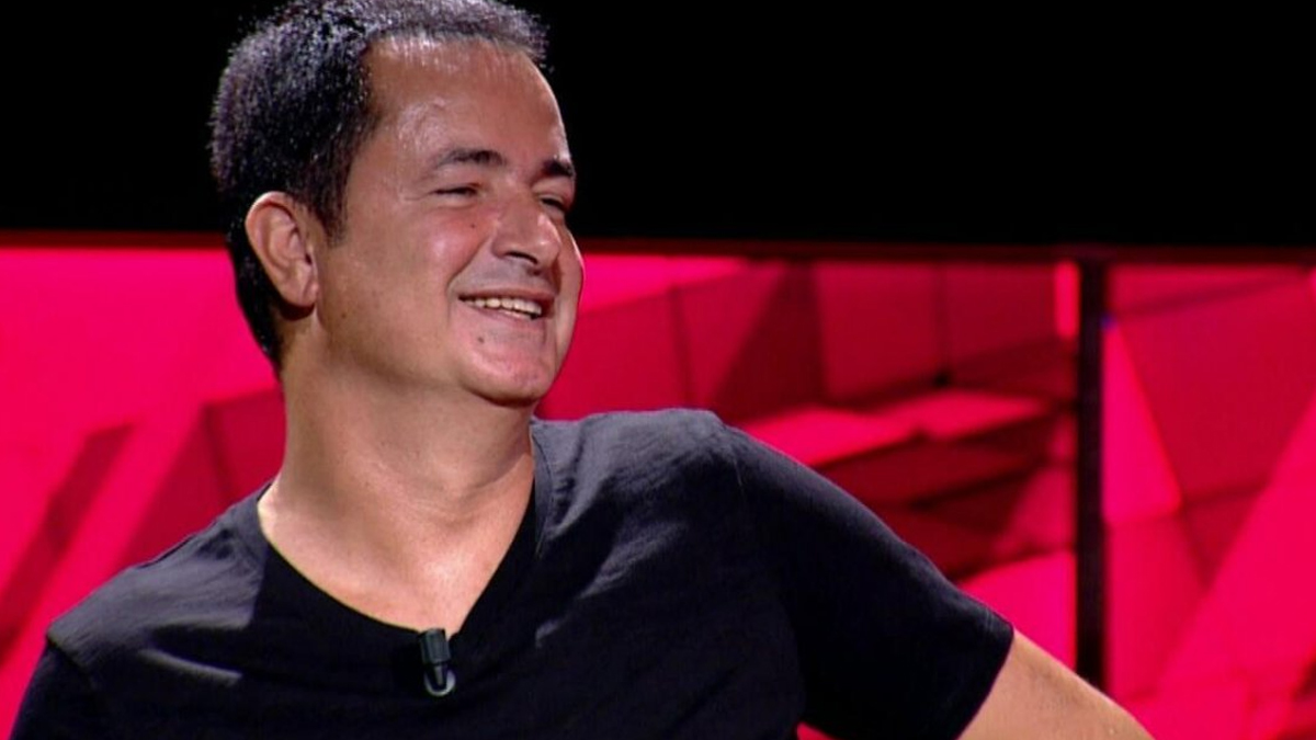 Acun Ilıcalı Aşka Geldi! Kızından Küçük Sevgilisi İçin Bakın Ne Yaptı?